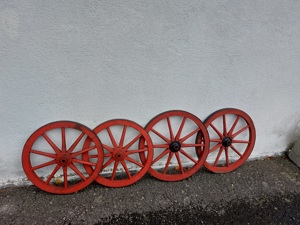 Wagenrad, Wagenräder aus Holz Deko 98.-  Bild 4