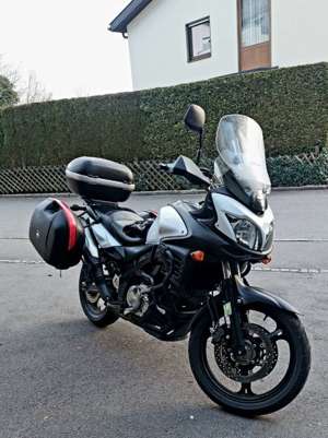 Suzuki V-Strom DL 650 A Tourer in erstklassigem Zustand Bild 5