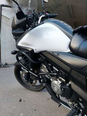 Suzuki V-Strom DL 650 A Tourer in erstklassigem Zustand Bild 3