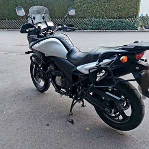 Suzuki V-Strom DL 650 A Tourer in erstklassigem Zustand Bild 2