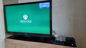 Xbox Bundle mit ohne 55 Zoll TV