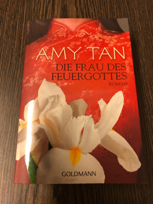 Die Frau des Feuergottes, Amy Tan