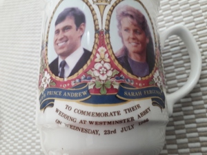 Royal Weddingtasse Sammlerstück Bild 4