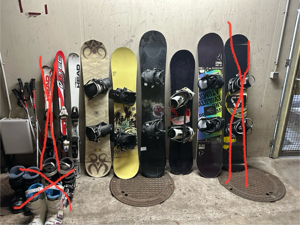 Ski und Snowboards