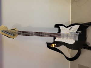 LEGO Fender Gitarre Bild 2
