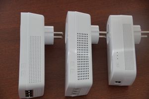 TP-Link Powerline Wi-Fi Extender AV1300 Mbps  Kit mit 1xSender und 2xEmpfänger Bild 3