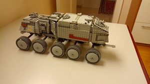 Lego Star Wars 8098 Clone Turbo Tank Bild 3