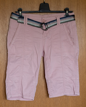 kurze Damenhose, Gr. 40, Sommerhose mit Gürtel, Hose 