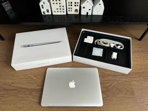 Apple MacBook Air 13