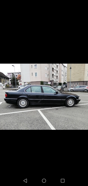 BMW 730i V8 Bild 2