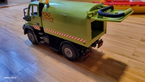 Dickie Toys Kehrmaschine 'Road Service' Bild 3