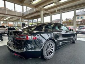 Tesla Model S Bild 11