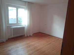 Zimmer zu vermieten 16 m2. 450 euros+strom Bild 2
