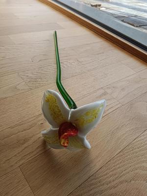 Floral Art - mundgeblasene Glasblume  Bild 2