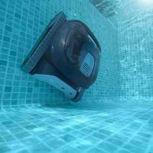 Pool Reiniger Dolphin LIBERTY400 Maytronics Schwimmbad Poolroboter Poolreiniger Vivapool Bild 3