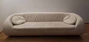 Leder Couch stylisch Bild 2