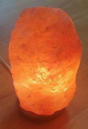 Salzkristall Lampe inkl. Birne