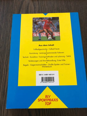 3 Bücher Fußball Bild 2