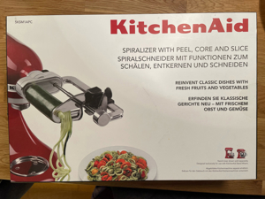 Küchenmaschine KitchenAid Artisan schwarz matt inkl. umfassendem Zubehör Bild 3