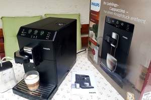 Vollautomat Philips HD8829 - Cappuccino auf Knopfdruck