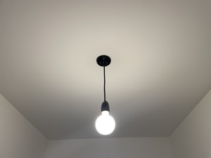 Zangra Porzellan Lampe mit stoffkabel 