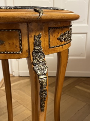 Barock Kommode Tisch Beistelltisch Konsole Barockstil mit Messing und Marmor Louis XV Empire Rokoko Bild 7