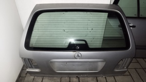 Mercedes W 210 Heckklappe  Bild 1