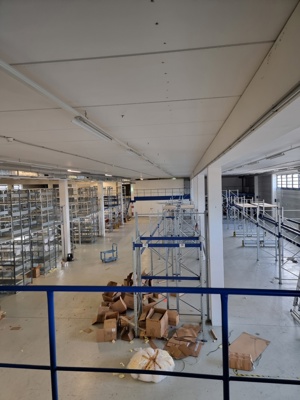 Lagerhalle & Büro 2500m2