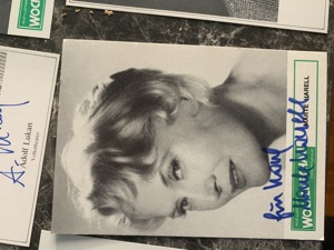 Autogrammkarten berühmter Schauspieler mit originaler Unterschrift 30 Stück  Bild 9
