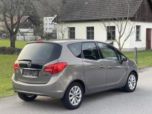 Opel Meriva 2012 Bild 8