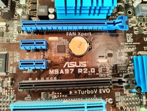 Gaming Mainboard + AMD FX 8350 + 12GB RAM Bild 4