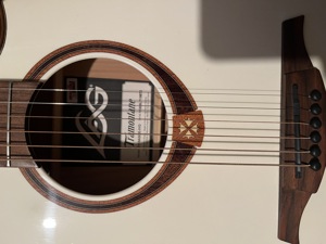 Elektroakustische Gitarre  Westerngitarre LAG Bild 6