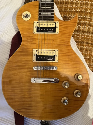 E-Gitarre Vintage Flamed Amber  Gitarre mit Gitarrenkoffer Bild 7