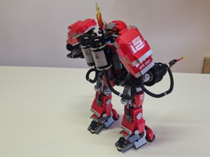 LEGO NINJAGO: Kai's Feuer-Mech (70615) Bild 2