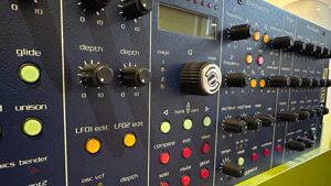 Studio Electronics Omega 8 Analog Synthesizer Bild 3