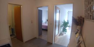 Attraktive 2,5-Zimmer-Wohnung mit Balkon, EBK und KFZ Stellplatz in Höchst Bild 6
