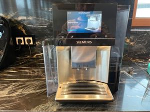 Siemens IQ700 Integral Kaffevollautomat Kaffemaschine Bild 2