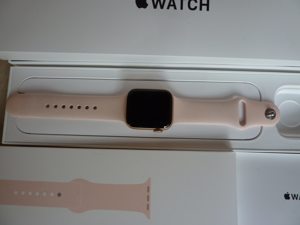 Apple Watch SE 40 mm Bild 1