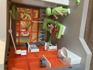 Playmobil Krankenhaus  Bild 4