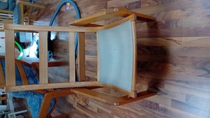 Holzstühle Bild 4