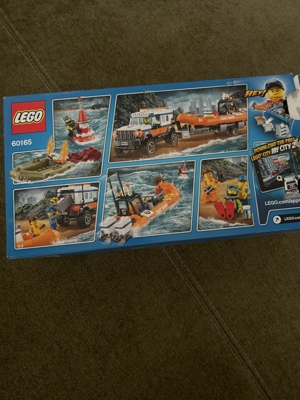 LEGO City  "Geländewagen mit Rettungsboot  Bild 2