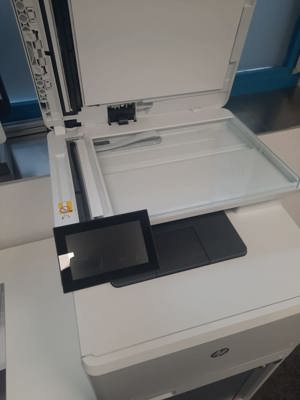 Drucker Laserjet HP MFP M480, funktioniert Bild 2
