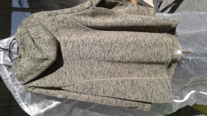 NEUWERTIGE Strick-Fleece-Jacke mit Kapuze, Größe 48, längere Form  Bild 2