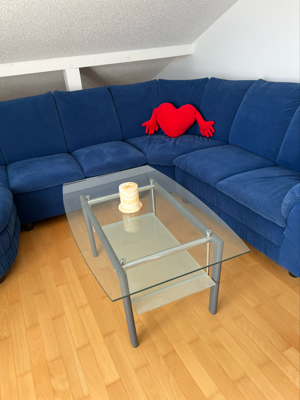 Couch aus blauem Stoff  Bild 3