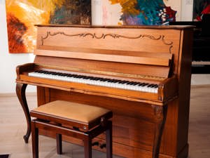 Hochwertiges Weiss Klavier, Made in Germany.Kostenlose Lieferung in ganz Vorarlber (*) Bild 5