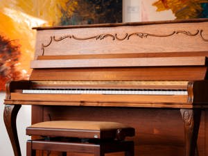 Hochwertiges Weiss Klavier, Made in Germany.Kostenlose Lieferung in ganz Vorarlber (*) Bild 2
