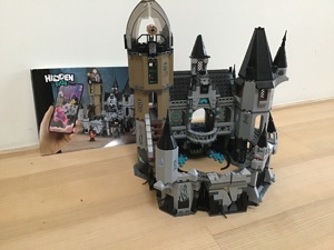 LEGO Spukendes Schloss Bild 4