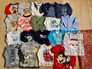 Babykleidung Gr.56-92 Bodys, T-shirts, Hose, Pulli Jacken, Pyjama Schlafoverall, Kappen Bild 4