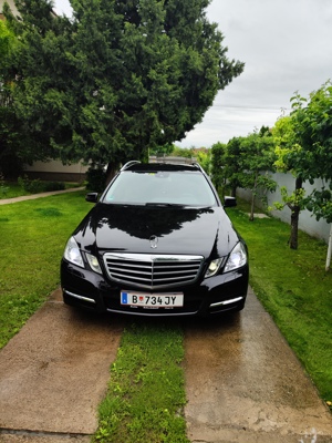 Mercedes E220 7G-TRONIC  Bild 2