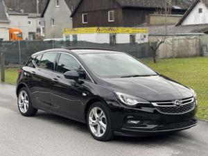 Opel Astra 2017 Bild 1